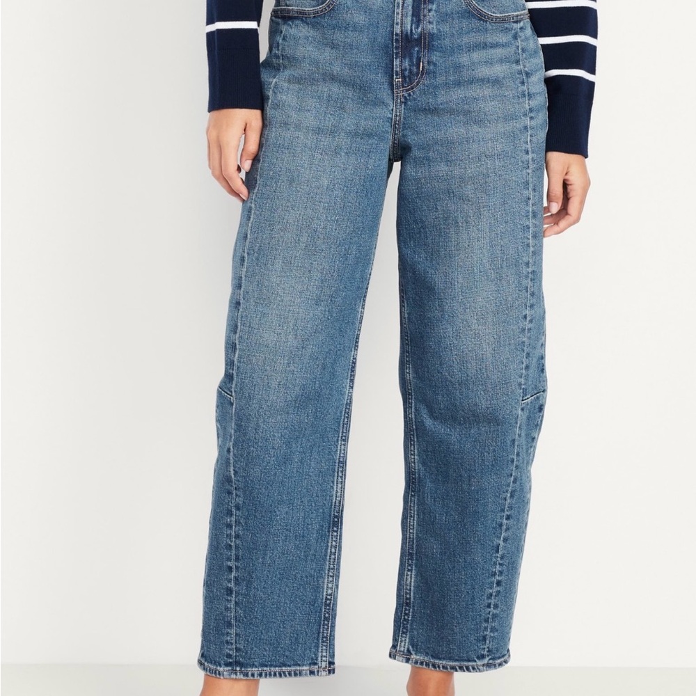 Old Navy Blue Flare & Wide Leg Jeans - Picture 5 of 6